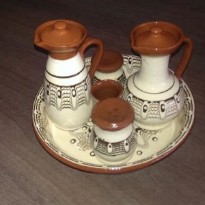Оливерник 6 части /бяло-кафяво/