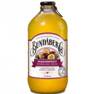 Плодова напитка Bundaberg PassionFruit 375 ml - естествено газирана